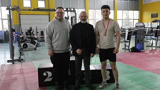 'Şampiyon sporcular yetiştiriyoruz'