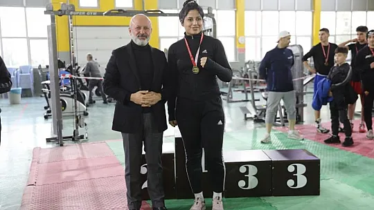 'Şampiyon sporcular yetiştiriyoruz'