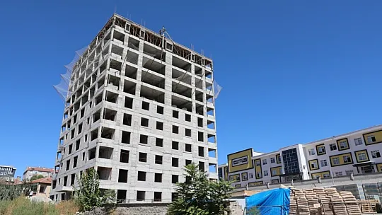 'Kentsel dönüşümü kendi imkanıyla yapan tek belediyeyiz'