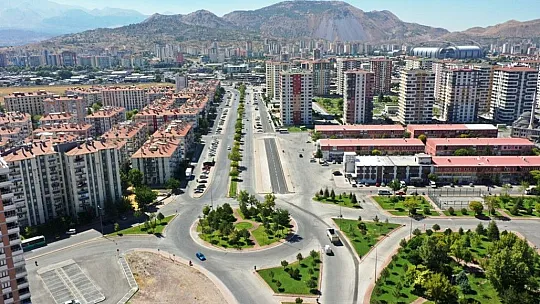 Çolakbayrakdar: Ulaşımda da çağ atlatıyoruz