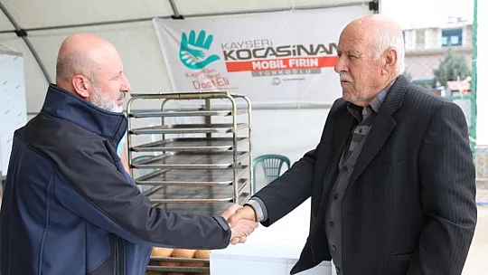 Kocasinan, günde deprem bölgesinde günde 16 bin sıcak ekmek dağıtıyor