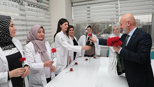 Başkan Çolakbayrakdar'dan Anlamlı ziyaret