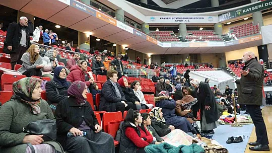 Çolakbayrakdar, vatandaşları ziyaret etti