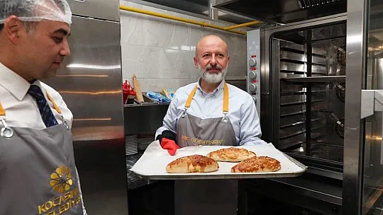 Başkan mutfağa girdi...