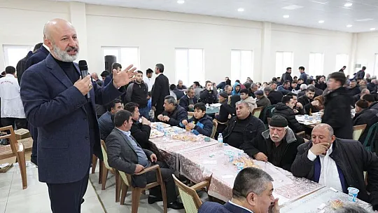 Çolakbayrakdar, şükür sofrasında vatandaşlarla bir araya geldi