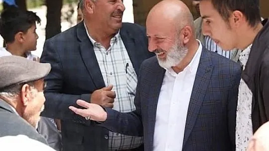 Çolakbayrakdar, o mahallede müjde verdi...