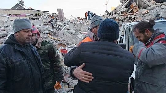 Başkan. Dr. Palancıoğlu: 'Melikgazi arama kurtarma ekibi birçok depremzedeye umut oldu'