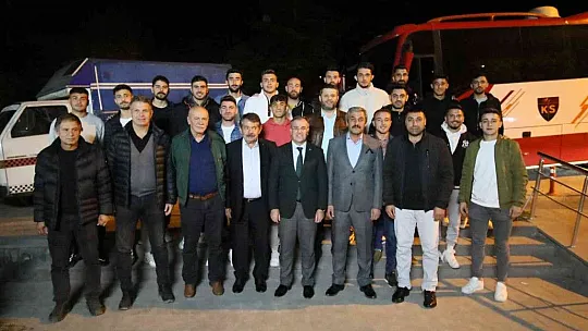 Başkan Özdoğan Kayseri Bölge Karması Milli Takımını Ağırladı