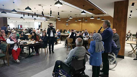 Engelli vatandaşlar ile buluştu...