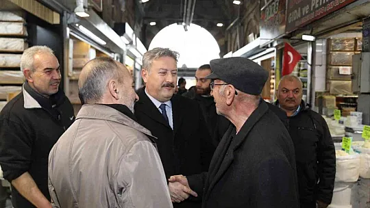 Palancıoğlu'dan, çarşı ziyareti: Eski günlerini aratmaması için elimizden geleni yapacağız