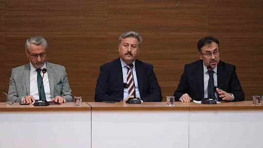 Palancıoğlu, Müftülüğün aylık değerlendirme toplantısına katıldı