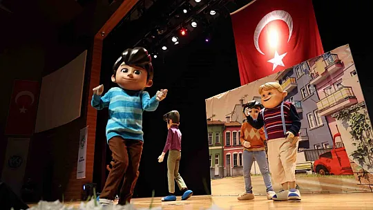 Rafadan Tayfa çocuklarla buluştu