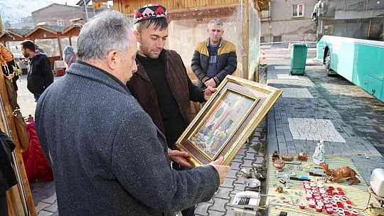 Talas'ta Başkan pazara çıktı!