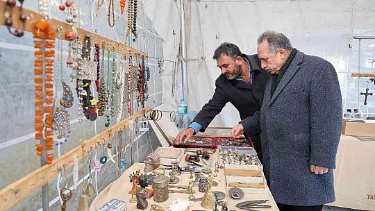 Talas'ta Başkan pazara çıktı!