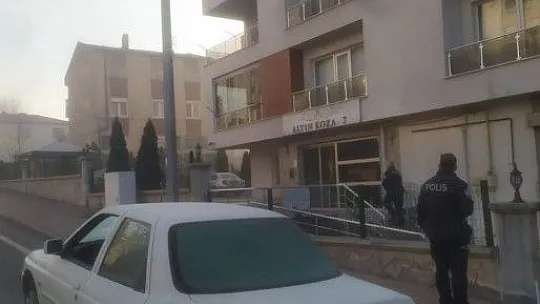 Gazetecinin çantası çalındı
