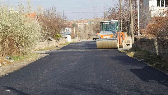 Bünyan'da sokaklar asfaltlanıyor
