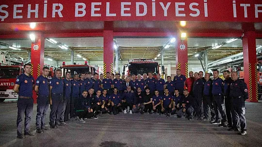 Büyükkılıç, fedakarca görev yapan itfaiye erlerini karşıladı