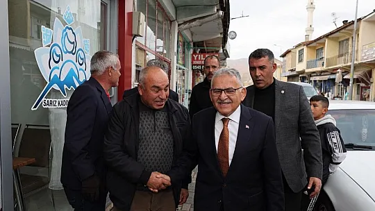 Büyükkılıç: Kayseri'nin kadını erkeği ayırt edilmez!