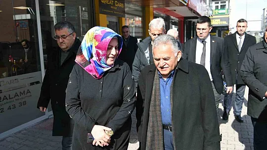 Büyükkılıç, kahve davetini geri çevirmedi!