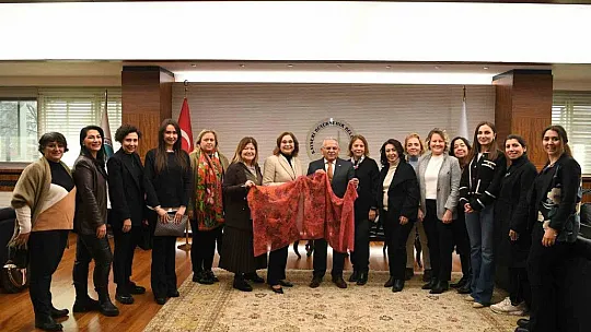 Büyükkılıç: Kayserimiz, belki İstanbul'dan bakınca taşra olarak gözüküyor!