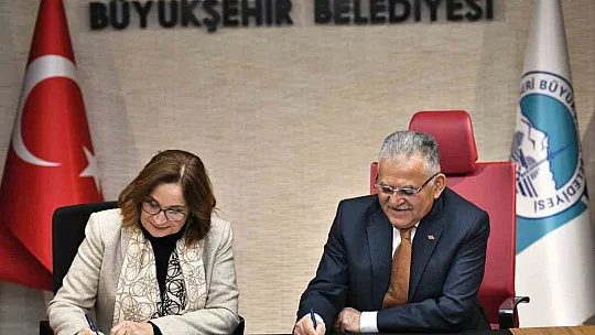Büyükkılıç: Kayserimiz, belki İstanbul'dan bakınca taşra olarak gözüküyor!