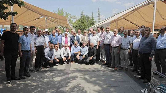 Büyükkılıç'tan, muhtarlara yüzde 25 indirim...