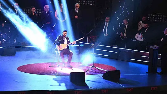 TRT Sanatçıları Kayserililere müzik ziyafeti sundu