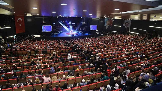 TRT Sanatçıları Kayserililere müzik ziyafeti sundu
