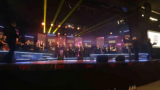 TRT Sanatçıları Kayserililere müzik ziyafeti sundu