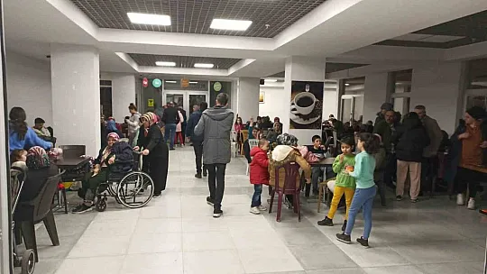 Deprem sonrası vatandaşın hizmetine açıldı