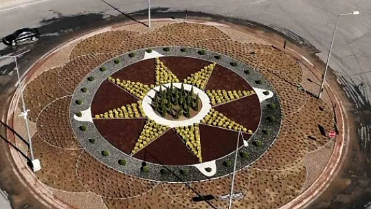 Kayseri'ye 2 milyon 240 bin çiçek dikildi