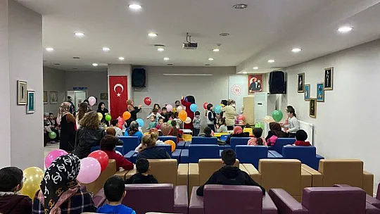Depremzede çocuklar için psikolojik destek