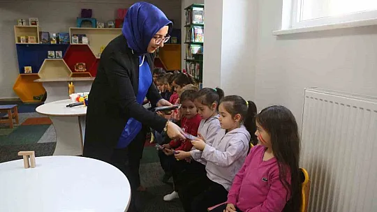 Büyükşehir'in yeni kütüphanesinde minikler için Survivor parkuru