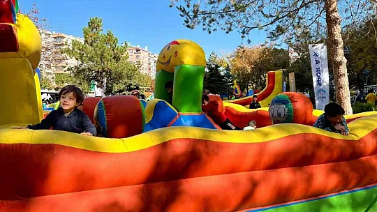 Lösemili çocuklar doyasıya eğlendi