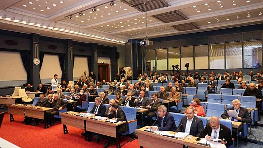Büyükşehir meclisi, 2023 yılının ilk toplantısını yaptı