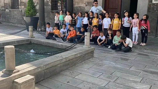 Orası ziyaretçi akınına uğradı