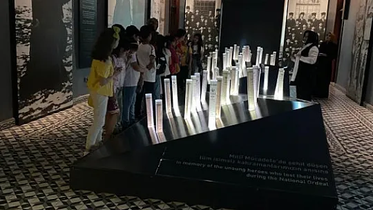 Orası ziyaretçi akınına uğradı