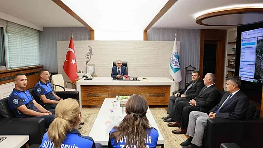Büyükşehir zabıtasından 196. yıl dönümü ziyareti