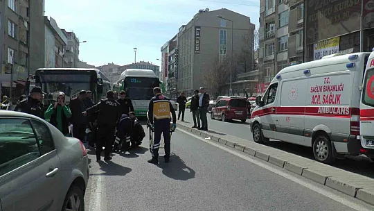 Kaza sonrası yayanın başında hüngür hüngür ağladı