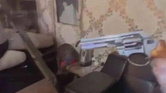 Flaş! Çok sayıda silah ve mermi ele geçirildi