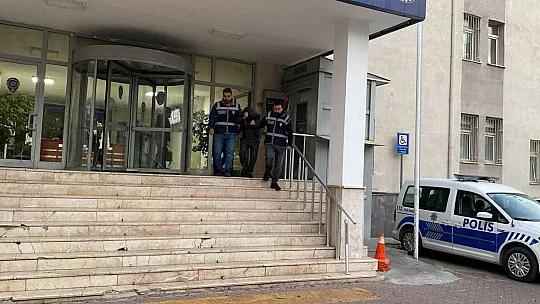 Cinsel saldırı suçundan aranıyordu, yakalandı