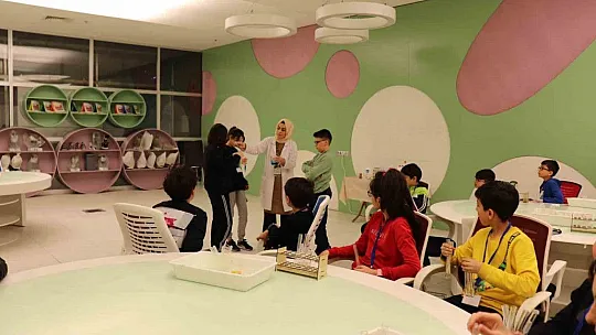 'Bilim' dolu tatil geçti