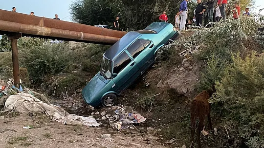 Çocukların otomobil gezintisi kanalda bitti