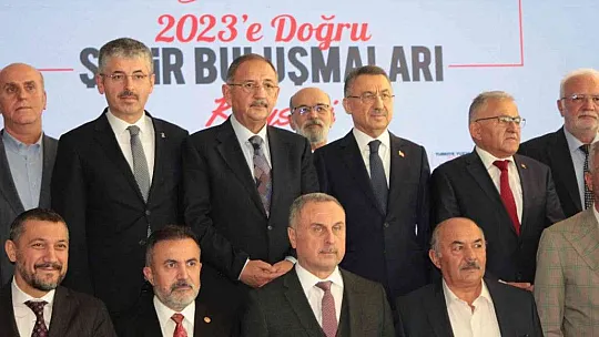 Oktay: 6'sını da, 7'sini de toplasanız Recep Tayyip Erdoğan'ın zekatı bile etmez