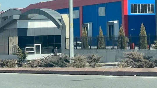 Fabrikada darp edilen şahıs ağır yaralandı