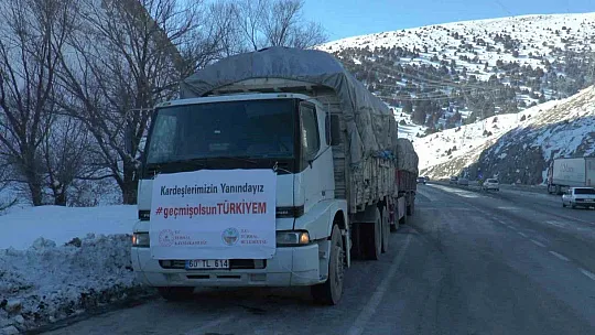 Deprem bölgesine dört yandan yardım konvoyu gidiyor