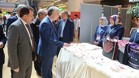 Depremzede kadınlar yaptı...