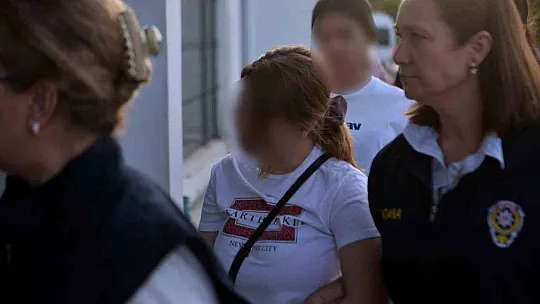 Depremzedelere sosyal medyadan hakaret iddiasına 8 gözaltı