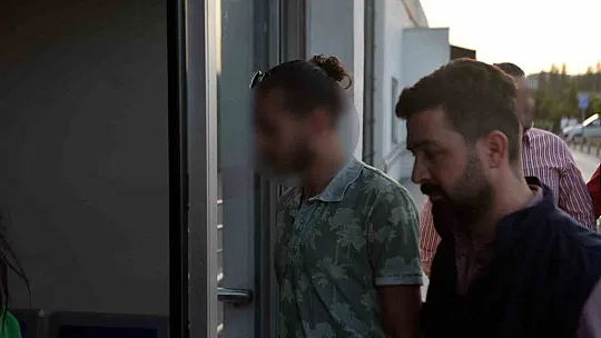 Depremzedelere sosyal medyadan hakaret iddiasına 8 gözaltı