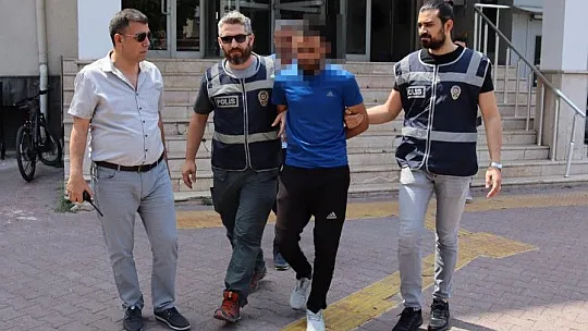 Derin dondurucudan, bazadan, havalandırma boşluğunda, özel bölmede ve tünelde suçlu çıktı